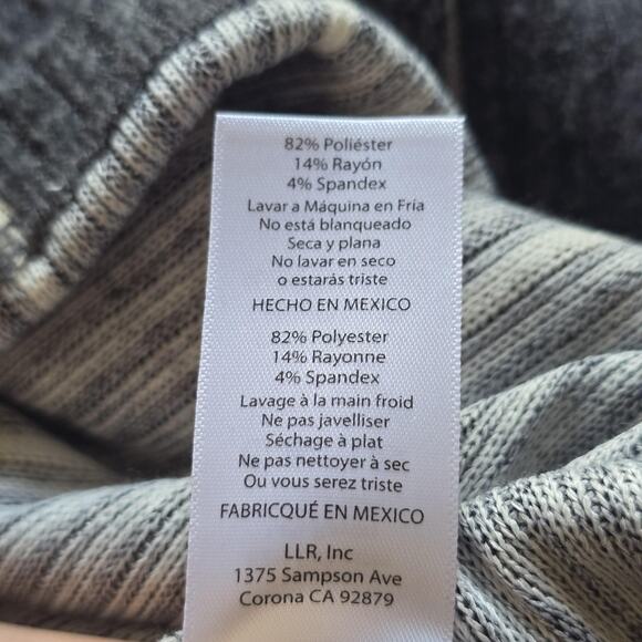 LuLaRoe Naomi Sweater Womens Small Gray White Stripe Batwing Pullover Top NEW - Picture 9 of 10